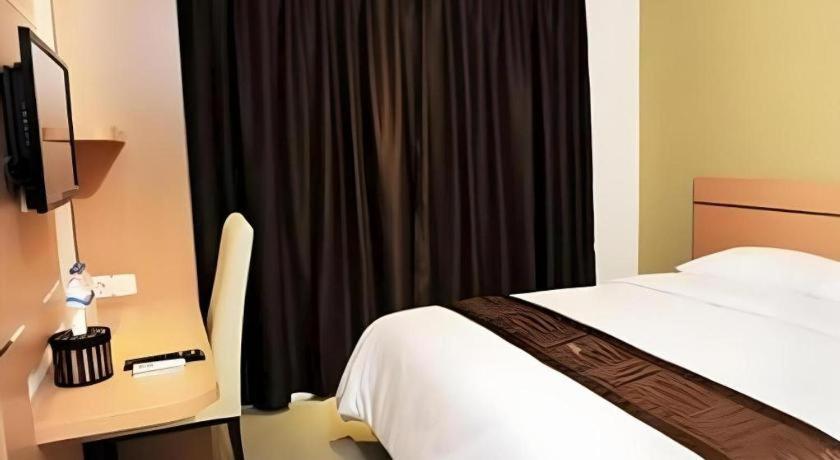 Guest House Nozz Semarang Exterior photo